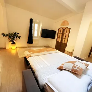  Appartement Quai De Seine Tour Eiffel Trocadero France